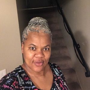 Meet your Posher, Dianne